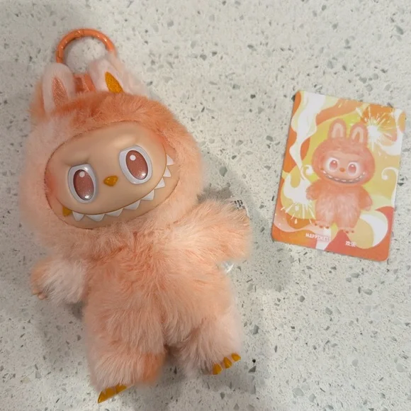 Labubu Big into Energy Authentic - Picture 1 of 3